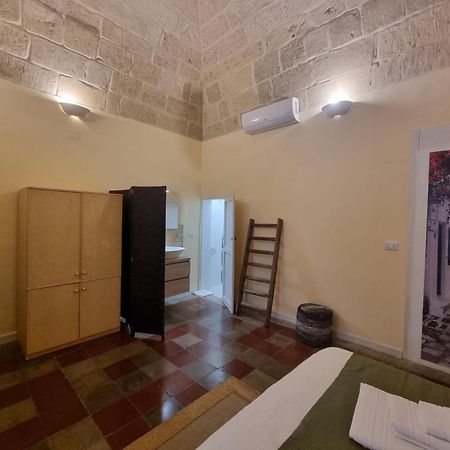 La Volta Bed & Breakfast Lecce Exterior photo